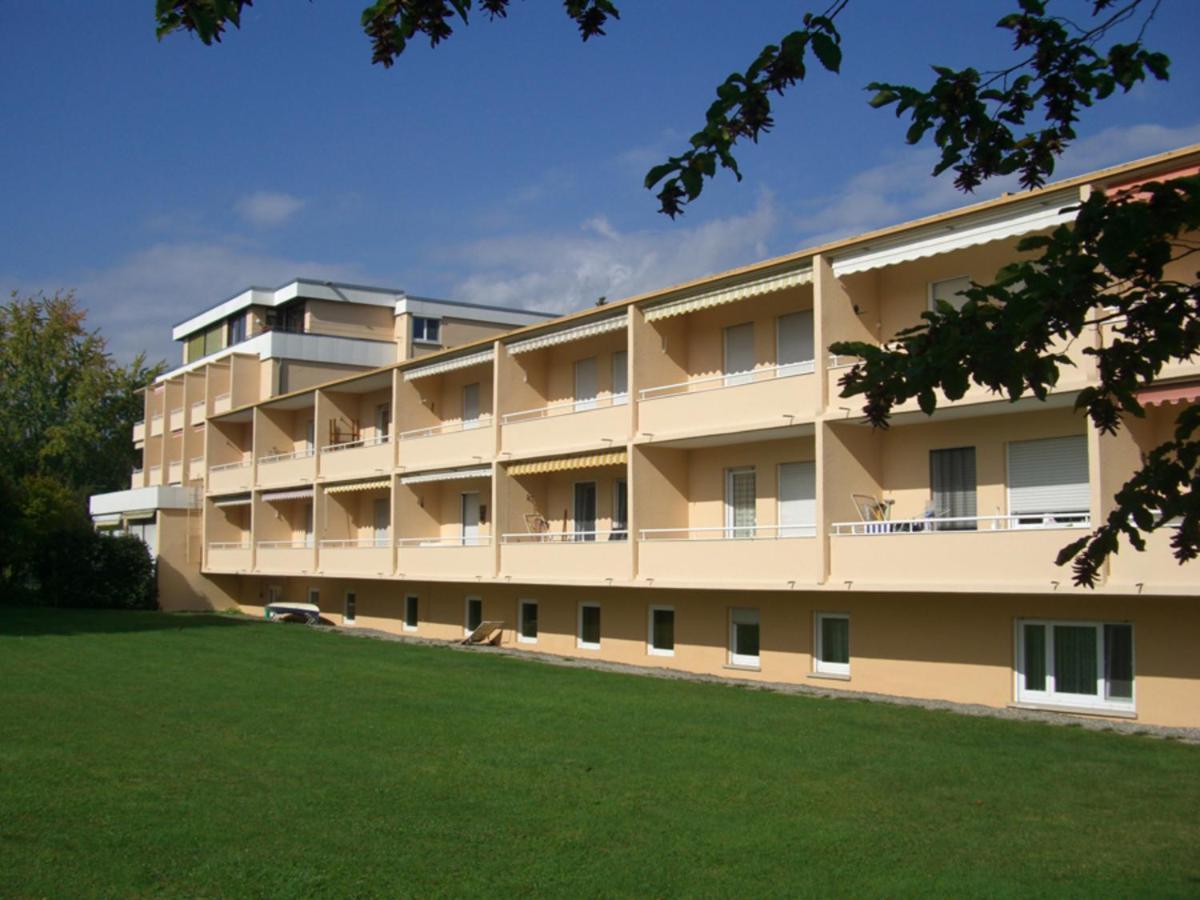 Ferienwohnung Am Kurpark Mettnau ラドルフツェル・アム・ボーデンゼー エクステリア 写真